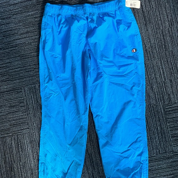 Champion Life XL woven pants windbreaker w/ elastic cuff crinkle woven